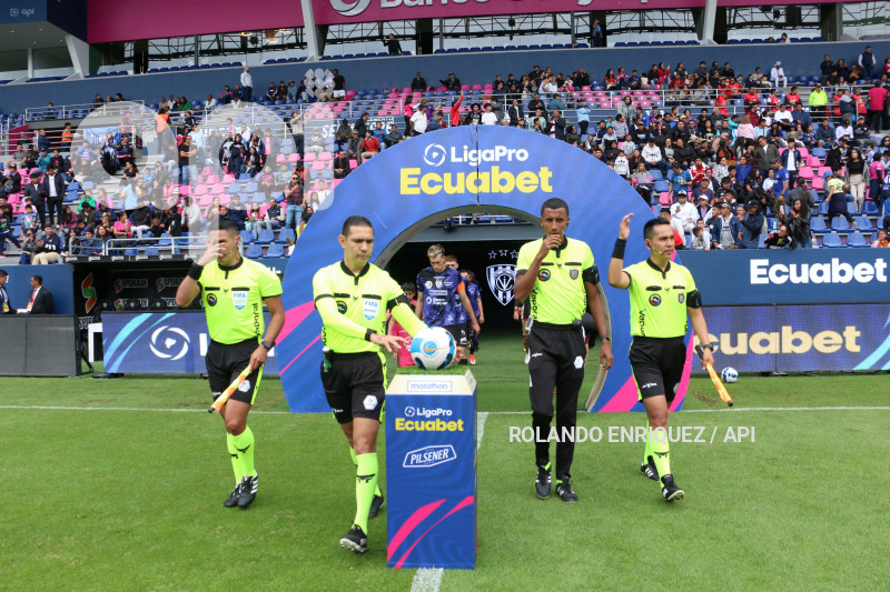 FBL-LIGAPRO-ECUABET-INDEPENDIENTE-CUENCA