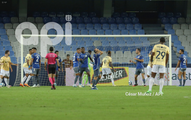 FBL-LIGAPRO-EMELEC-CATOLICA