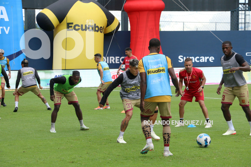 FBL-LIGAPRO-ECUABET-INDEPENDIENTE-CUENCA
