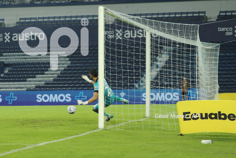 FBL-LIGAPRO-EMELEC-CATOLICA