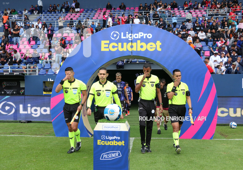 FBL-LIGAPRO-ECUABET-INDEPENDIENTE-CUENCA
