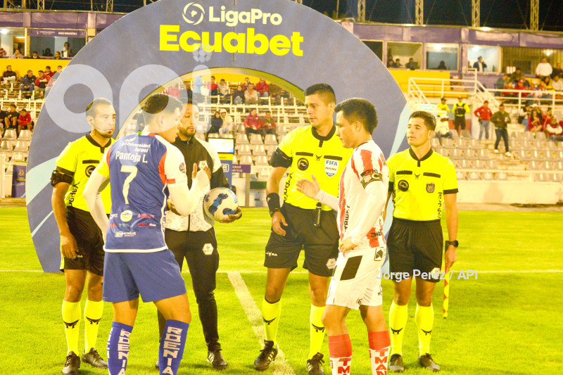 FBL LIGA PRO ECUABET TECNICO IMBABURA.