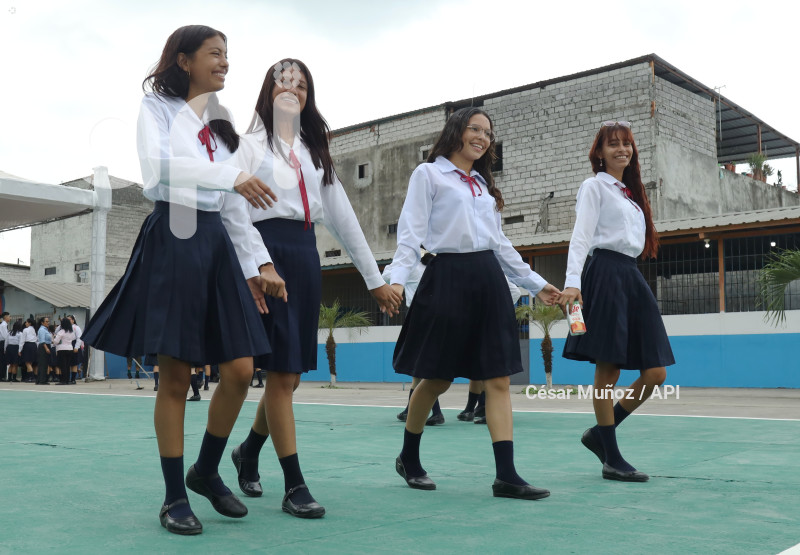 GYE-PRESIDENTE INICIO CLASES
