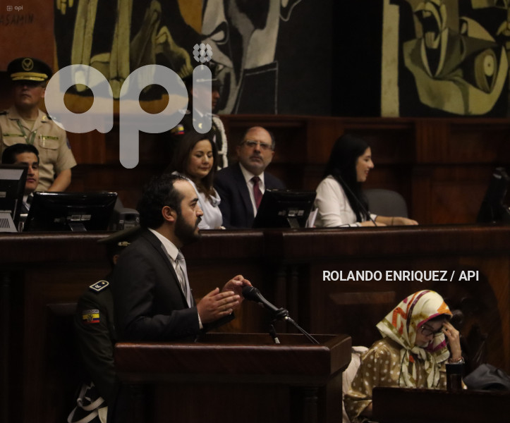 ASAMBLEA-ALCALDES-LEY-GOBIERNOS-AUTONOMOS
