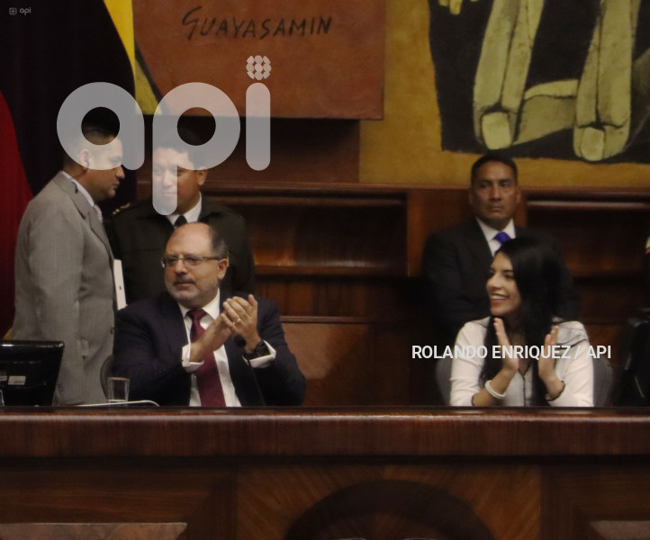 ASAMBLEA-ALCALDES-LEY-GOBIERNOS-AUTONOMOS