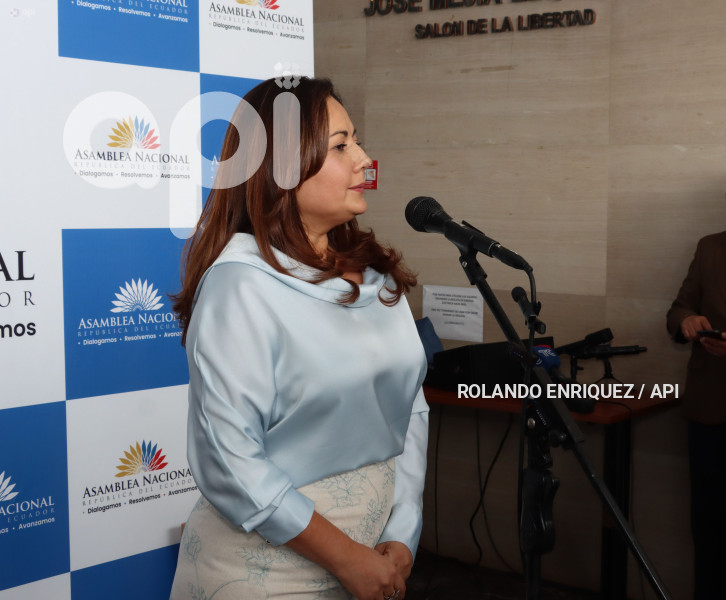 ASAMBLEA-RUEDA-PRENSA-ALEXANDRA-CASTILLO
