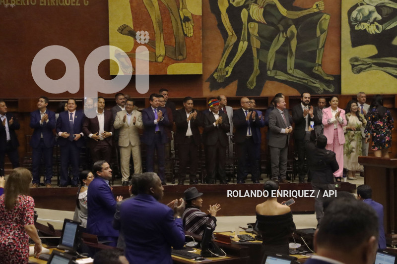 ASAMBLEA-ALCALDES-LEY-GOBIERNOS-AUTONOMOS