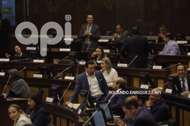 ASAMBLEA-APROBACIÓN-LEY-ACOSO-LABORAL
