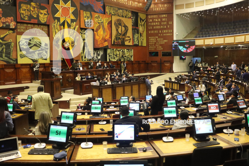 ASAMBLEA-APROBACIÓN-LEY-ACOSO-LABORAL