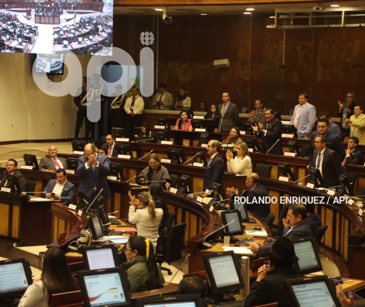 ASAMBLEA-APROBACIÓN-LEY-ACOSO-LABORAL