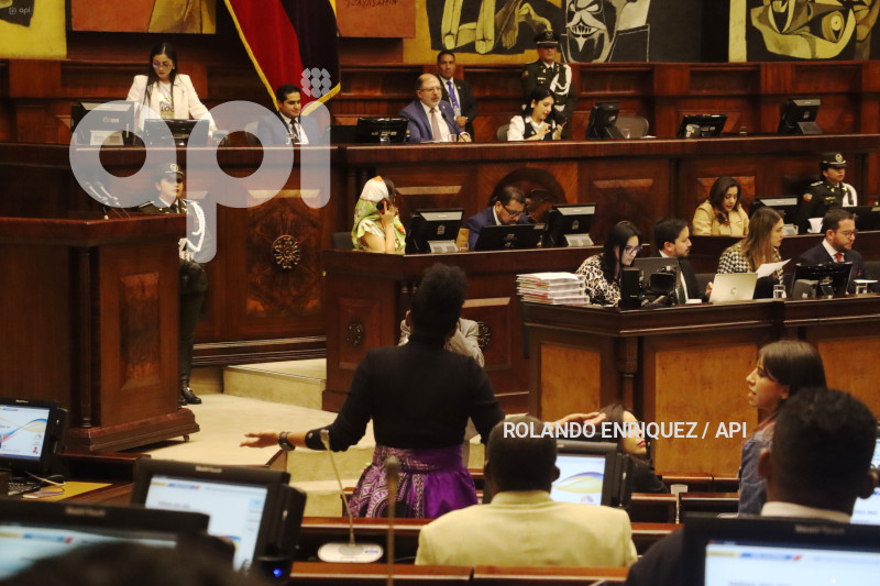 ASAMBLEA-APROBACIÓN-LEY-ACOSO-LABORAL