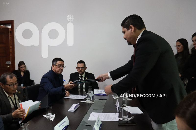 ENTREGA-INFORMACION-ASESINATO-PERIODISTAS-COMERCIO