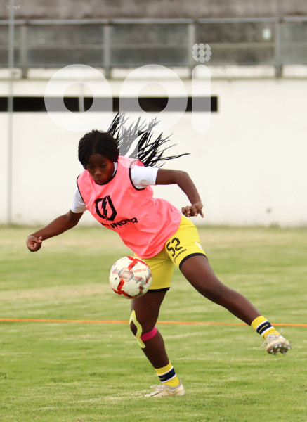 FBL-SUPERLIGA-FEMENINA-ECUABET-LEONES-MACARA