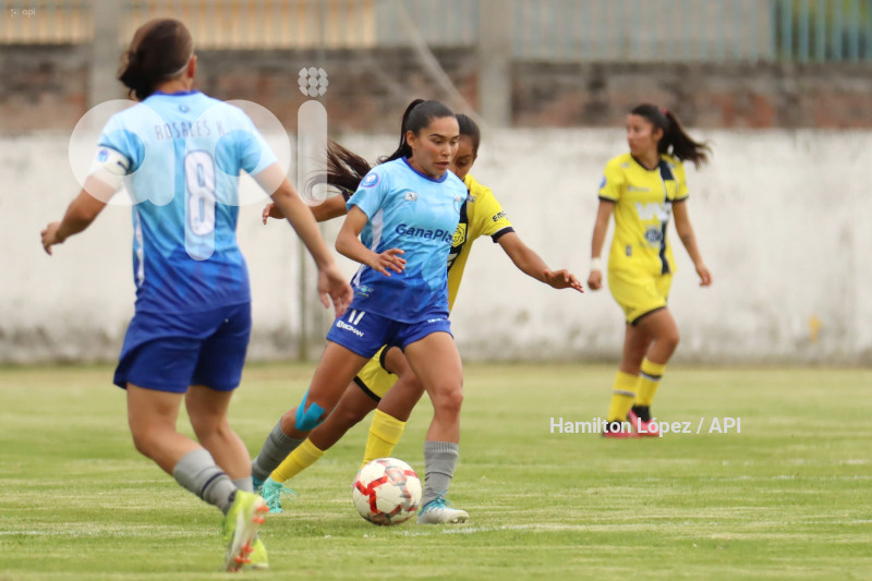 FBL-SUPERLIGA-FEMENINA-ECUABET-LEONES-MACARA