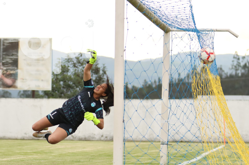 FBL-SUPERLIGA-FEMENINA-ECUABET-LEONES-MACARA