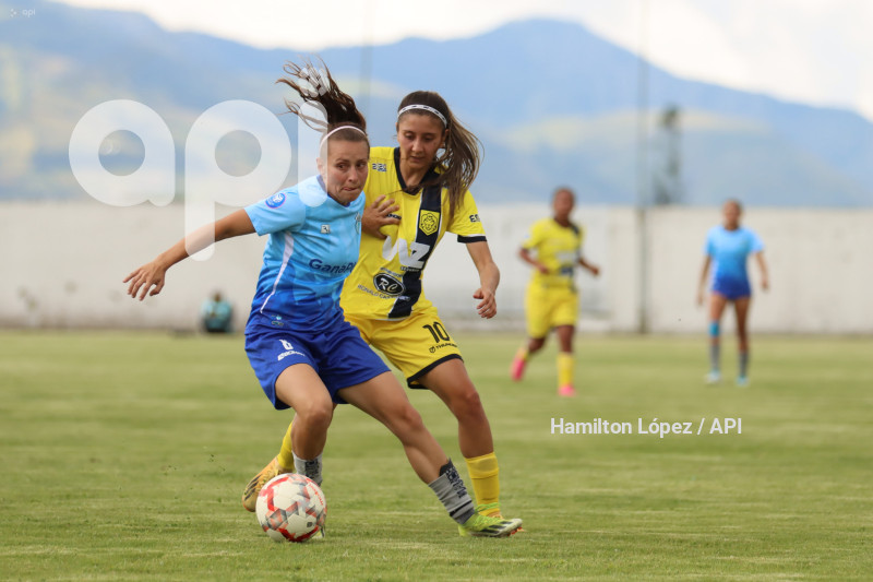 FBL-SUPERLIGA-FEMENINA-ECUABET-LEONES-MACARA