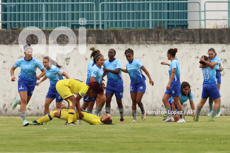 FBL-SUPERLIGA-FEMENINA-ECUABET-LEONES-MACARA