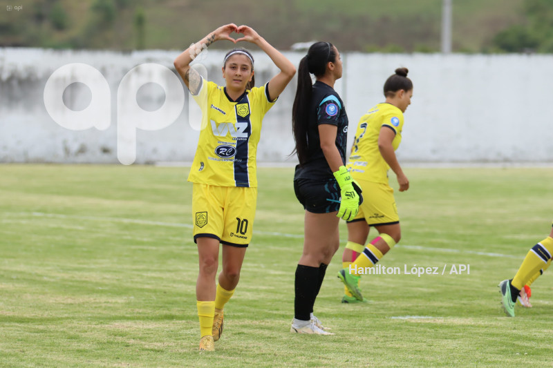 FBL-SUPERLIGA-FEMENINA-ECUABET-LEONES-MACARA