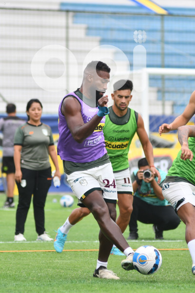 FBL-LIGAPRO-DELFIN-ORENSE