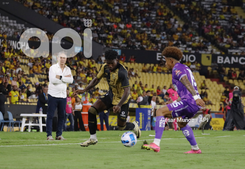 FBL-LIGAPRO-BARCELONA-AUCAS