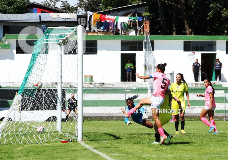 FBL-SUPERLIGA-FEMENINA-ESPUCE-NANAS