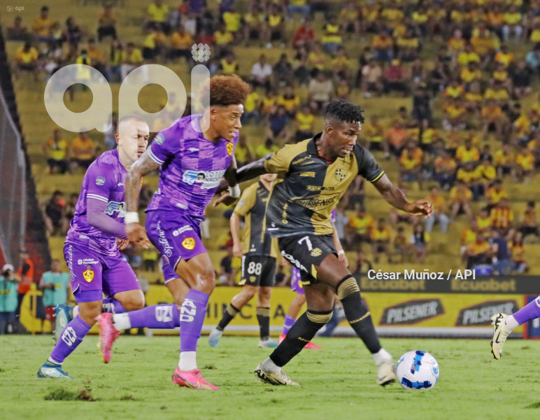 FBL-LIGAPRO-BARCELONA-AUCAS