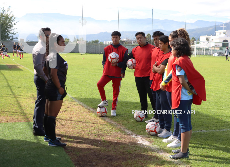 FBL-SUPERLIGA-FEMENINA-ESPUCE-NANAS