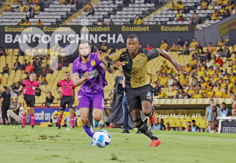 FBL-LIGAPRO-BARCELONA-AUCAS