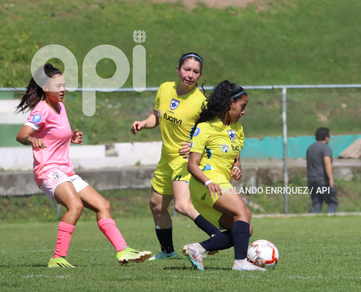 FBL-SUPERLIGA-FEMENINA-ESPUCE-NANAS