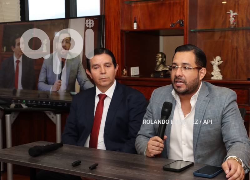 DEFENSA-GLAS-AMICUS-CURIAE