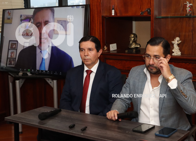 DEFENSA-GLAS-AMICUS-CURIAE