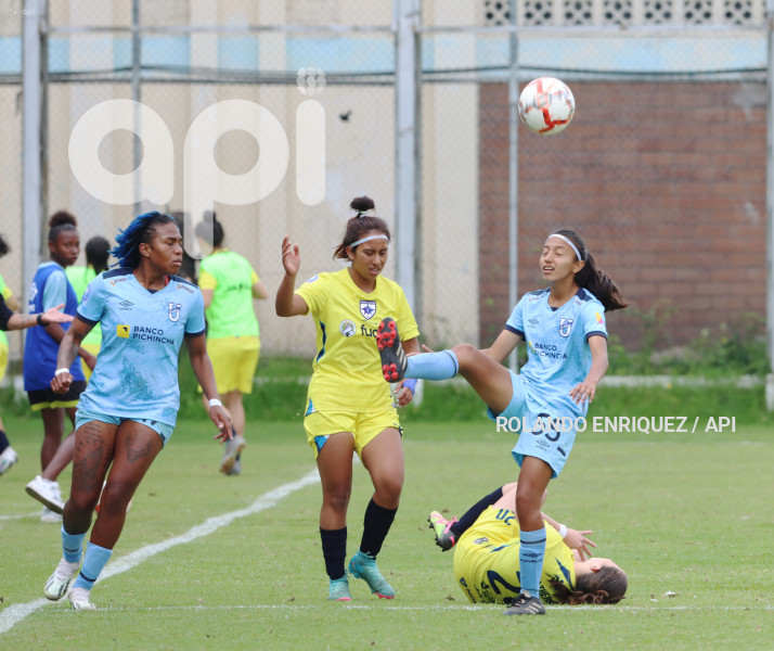 FBL-SUPERLIGA-FEMENINA-CATOLICA-ESPUCE