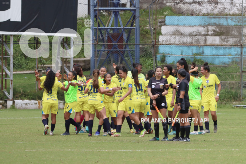 FBL-SUPERLIGA-FEMENINA-CATOLICA-ESPUCE
