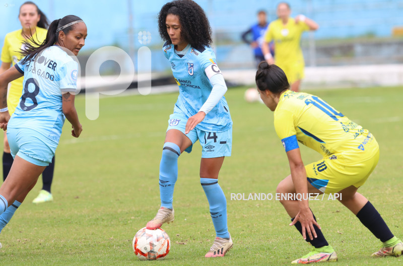 FBL-SUPERLIGA-FEMENINA-CATOLICA-ESPUCE