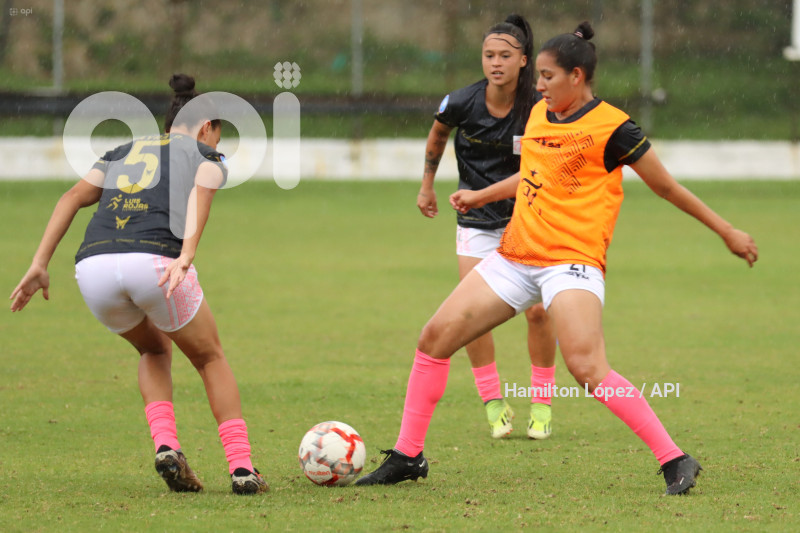 FBL-SUPERLIGA-FEMENINA-ECUABET-ÑAÑAS-DRAGONAS