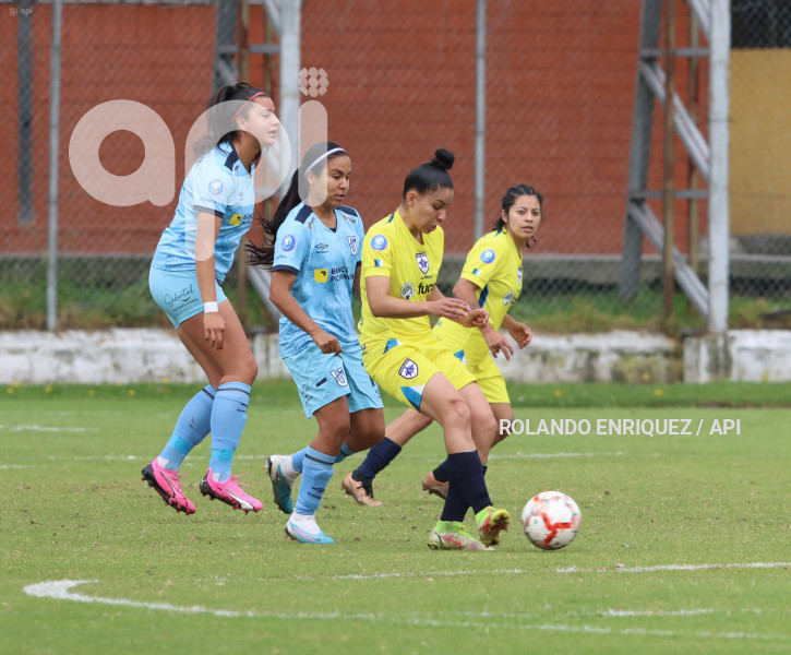 FBL-SUPERLIGA-FEMENINA-CATOLICA-ESPUCE