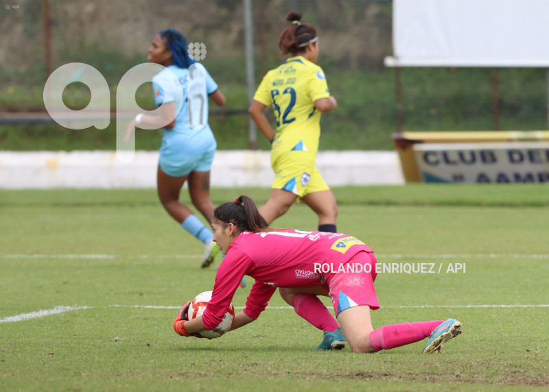 FBL-SUPERLIGA-FEMENINA-CATOLICA-ESPUCE