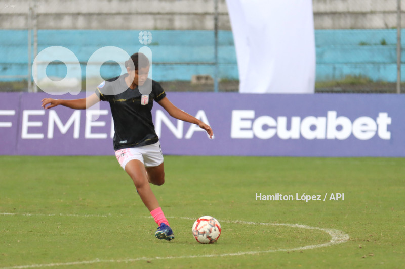 FBL-SUPERLIGA-FEMENINA-ECUABET-ÑAÑAS-DRAGONAS