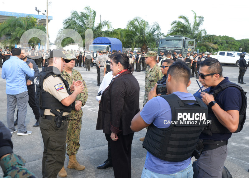 GYE-OPERATIVOS DURAN