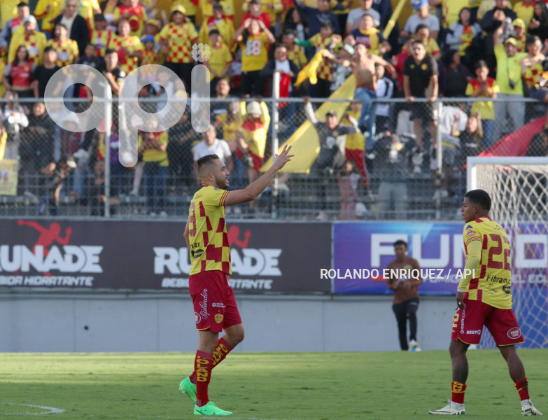 FBL-LIGAPRO-ECUABET-AUCAS-CATOLICA