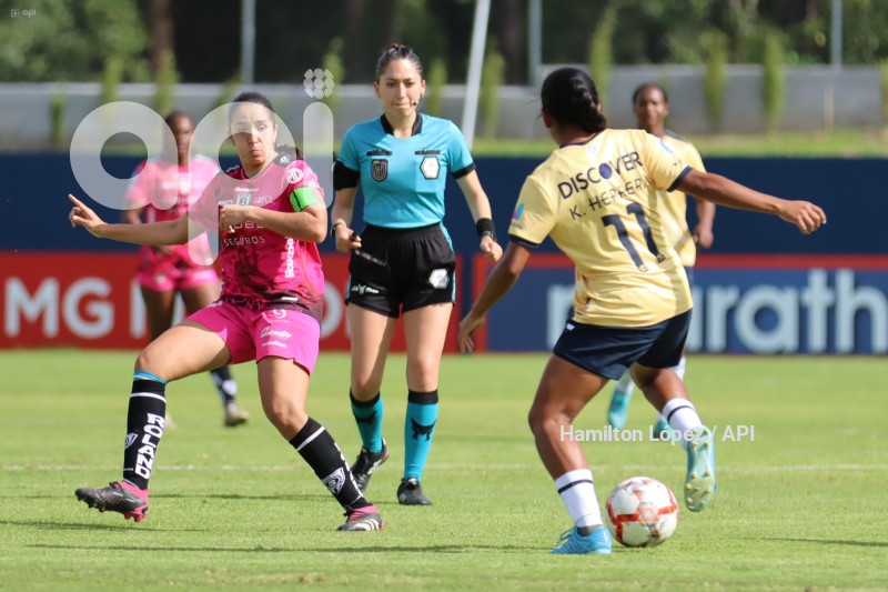 FBL-SUPERLIGA-FEMENINA-ECUABET-DRAGONAS-CATOLICA