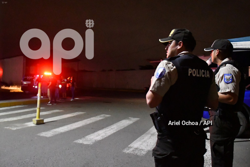 MANTA-ATENTADO-AGENCIA-TRANSITO
