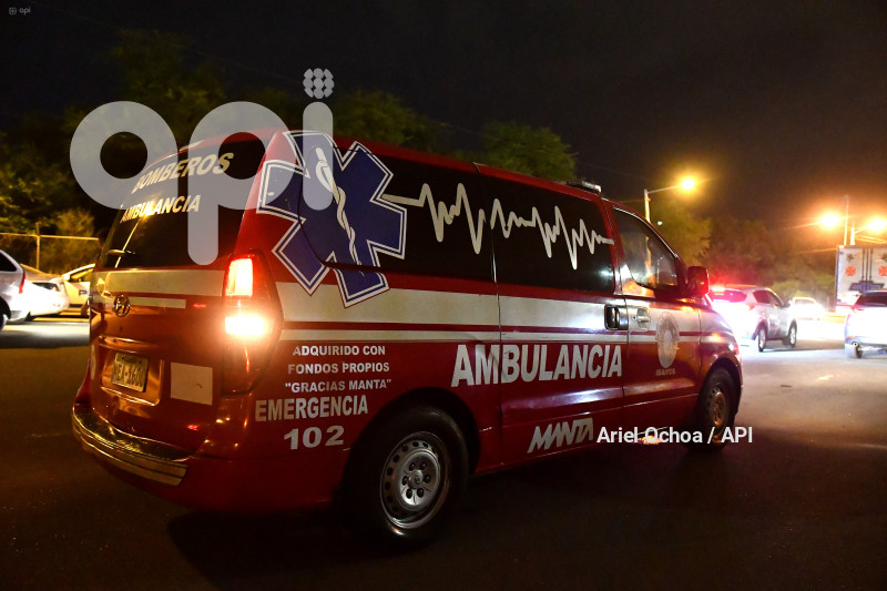 MANTA-ATENTADO-AGENCIA-TRANSITO