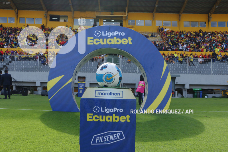 FBL-LIGAPRO-ECUABET-AUCAS-CATOLICA