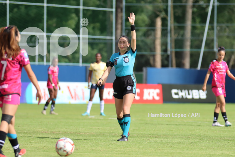 FBL-SUPERLIGA-FEMENINA-ECUABET-DRAGONAS-CATOLICA