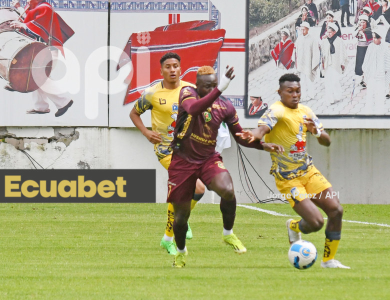 FBL-LIGA PRO ECUABET MUSHUC RUNA DELFIN.