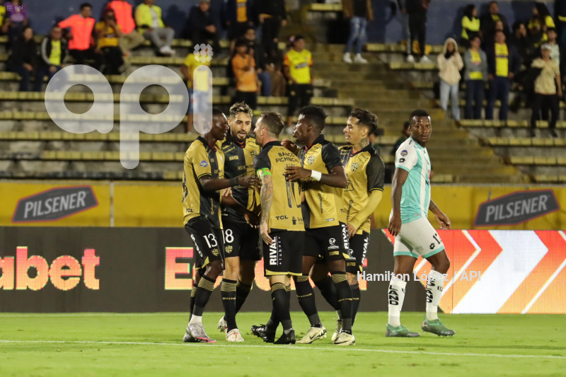 FBL-LIGA-PRO-ECUABET-CUMBAYA-BARCELONA