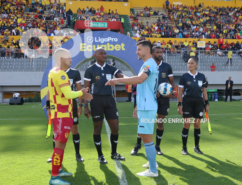 FBL-LIGAPRO-ECUABET-AUCAS-CATOLICA