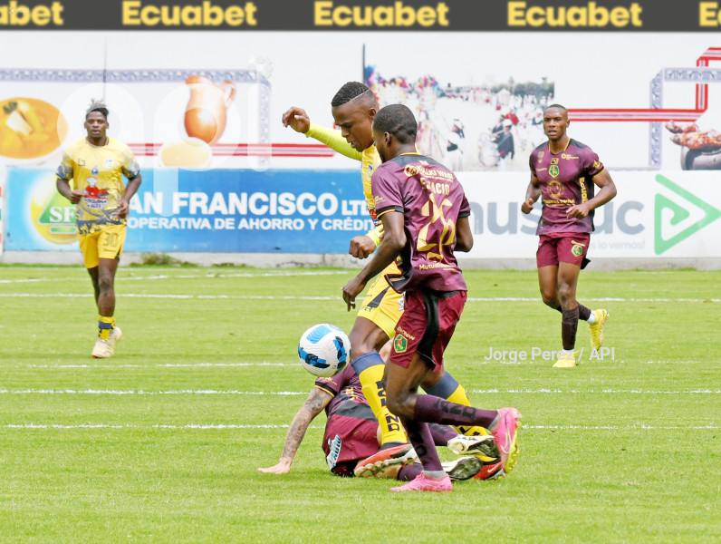 FBL-LIGA PRO ECUABET MUSHUC RUNA DELFIN.