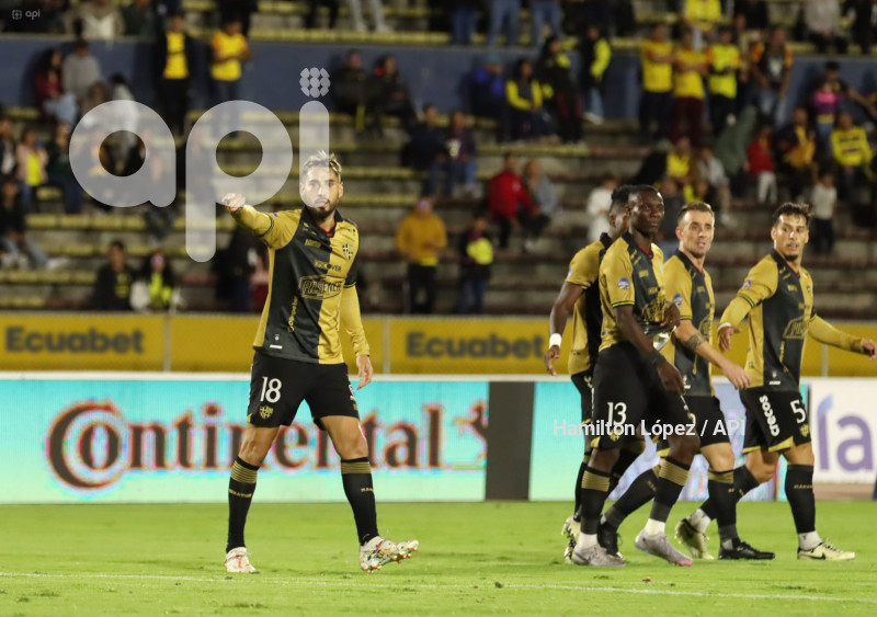 FBL-LIGA-PRO-ECUABET-CUMBAYA-BARCELONA
